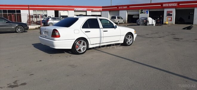 Mercedes C 230 1999, 244,000 km - 2.3 l - Bakı