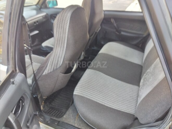 LADA (VAZ) 2114 2004, 155,256 km - 1.5 l - Salyan