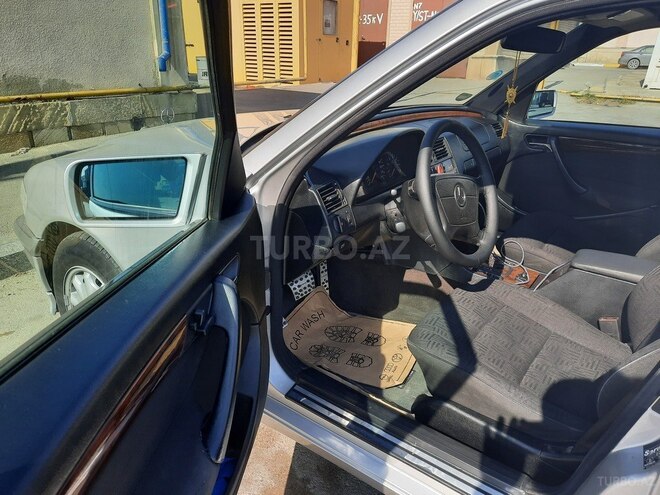 Mercedes C 200 1999, 250,000 km - 2.0 л - Bakı