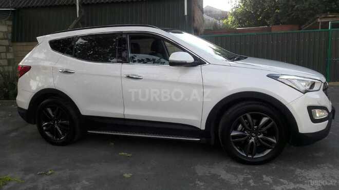 Hyundai Santa Fe 2014, 100 km - 2.4 л - Zaqatala