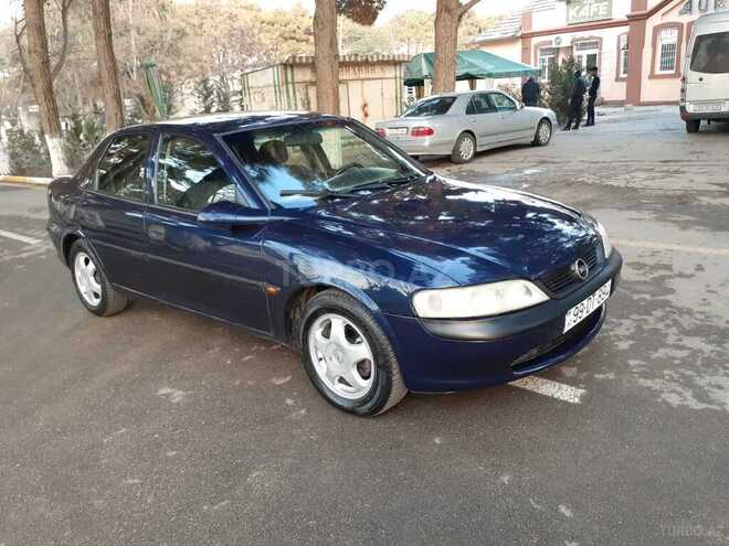 Opel Vectra 1998, 323,000 km - 1.8 l - Sumqayıt