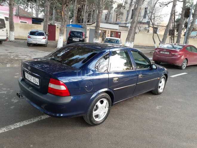 Opel Vectra 1998, 323,000 km - 1.8 l - Sumqayıt