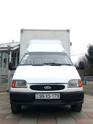 Ford Transit 1999, 318,119 km - 2.4 л - Balakən
