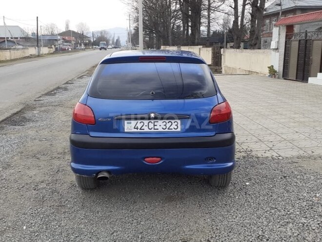 Peugeot 206 2008, 137,000 km - 1.4 l - Lənkəran