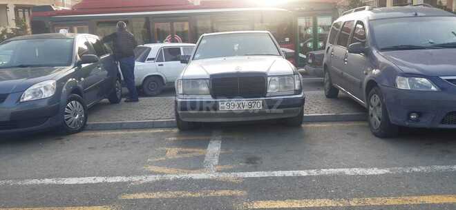 Mercedes E 200 1991, 488,970 km - 2.0 л - Bakı