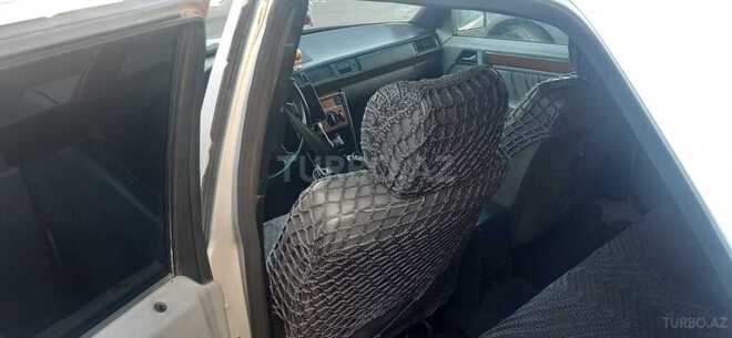 Mercedes E 200 1991, 488,970 km - 2.0 л - Bakı