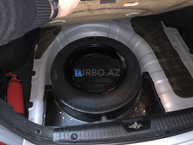 Hyundai Accent 2014, 182,000 km - 1.6 l - Bakı