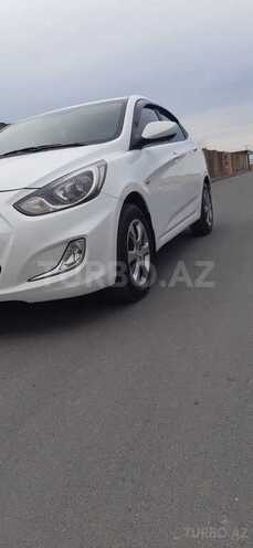 Hyundai Accent 2013, 100,000 km - 1.6 л - Bakı