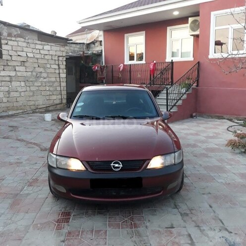 Opel Vectra 1997, 211,320 km - 1.6 l - Sumqayıt
