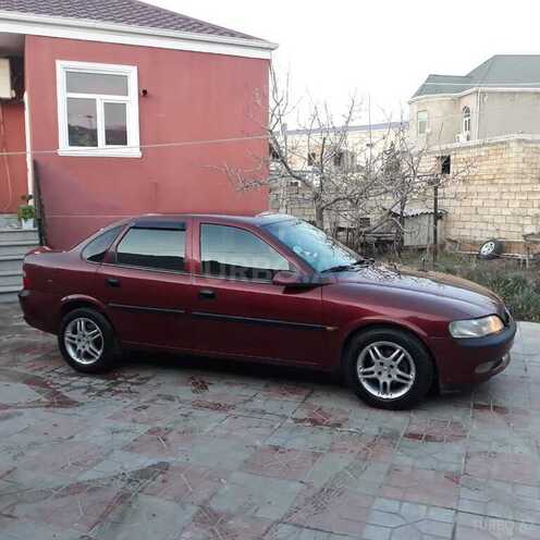 Opel Vectra 1997, 211,320 km - 1.6 l - Sumqayıt