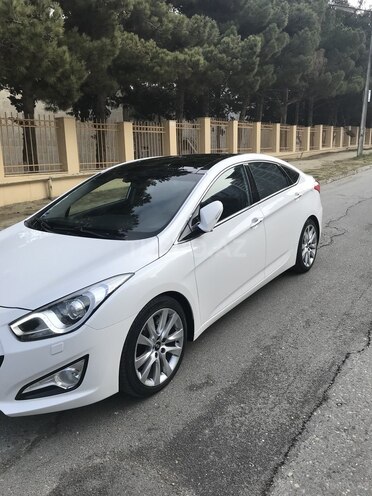 Hyundai i40 2014, 122,000 km - 2.0 l - Bakı