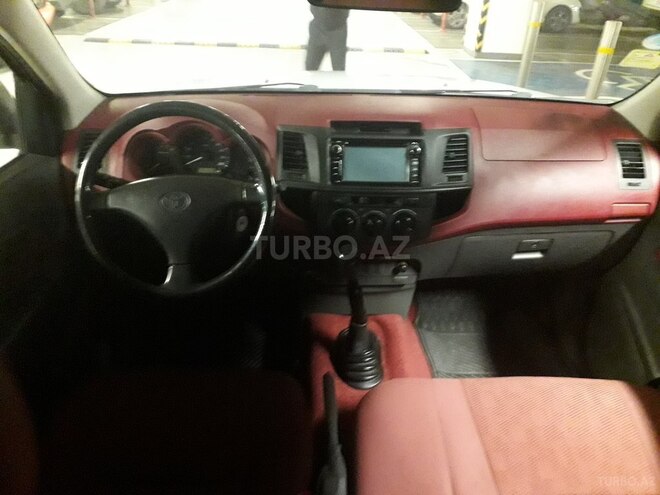 Toyota Hilux 2012, 114,000 km - 2.0 л - Bakı