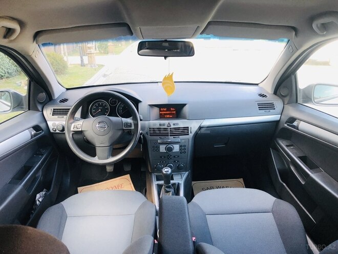 Opel Astra 2006, 152,000 km - 1.4 l - Bakı
