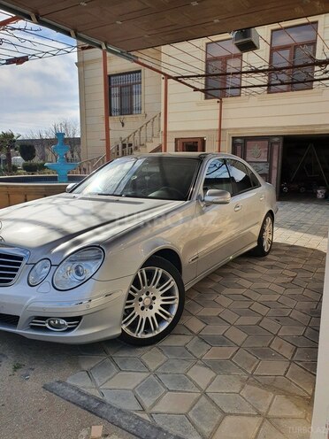 Mercedes E 240 2003, 280,000 km - 2.4 l - Bakı