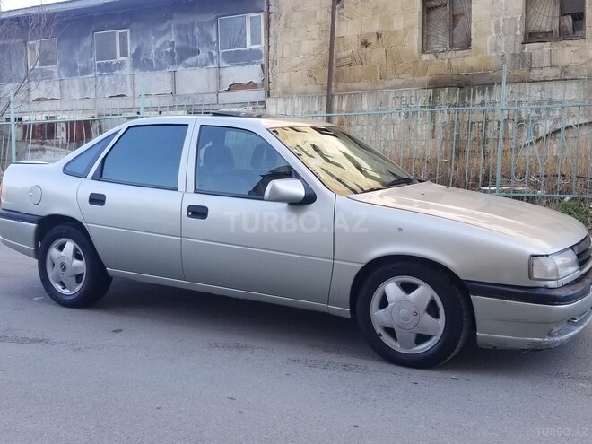 Opel Vectra 1995, 365,400 km - 2.0 l - Bakı