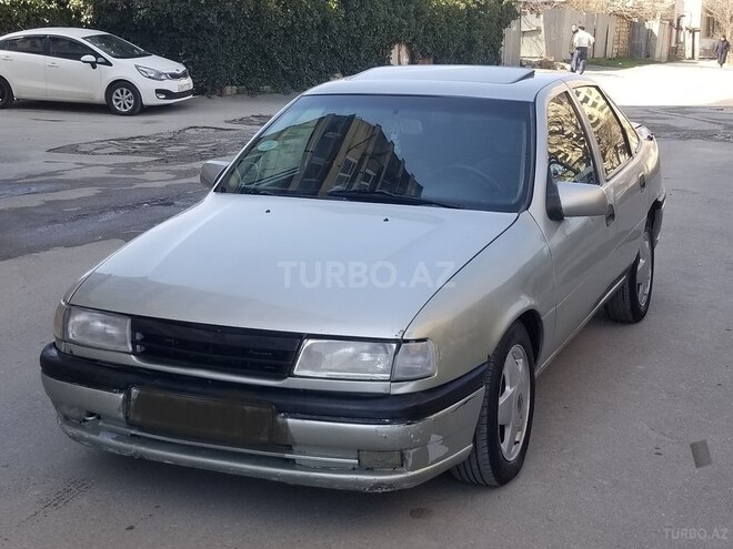 Opel Vectra 1995, 365,400 km - 2.0 l - Bakı