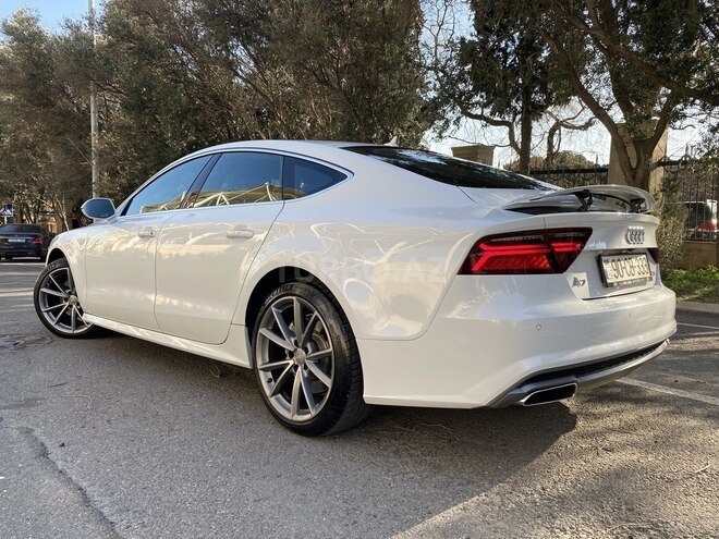Audi A7 2015, 43,000 km - 2.0 l - Bakı