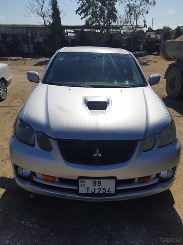 Mitsubishi Airtrek 2001, 204,000 km - 2.0 л - Bakı