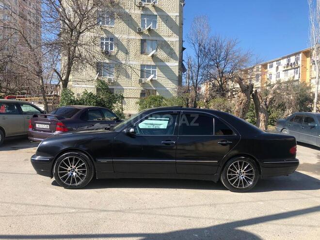 Mercedes E 240 1999, 390,000 km - 2.4 l - Bakı