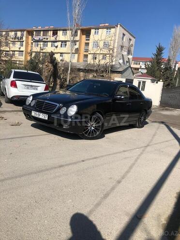 Mercedes E 240 1999, 390,000 km - 2.4 l - Bakı