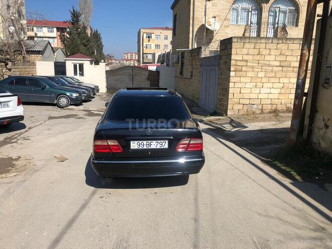 Mercedes E 240 1999, 390,000 km - 2.4 l - Bakı