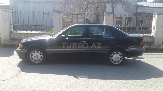 Mercedes C 230 1998, 266,000 km - 2.3 l - Bakı
