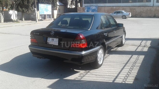 Mercedes C 230 1998, 266,000 km - 2.3 l - Bakı