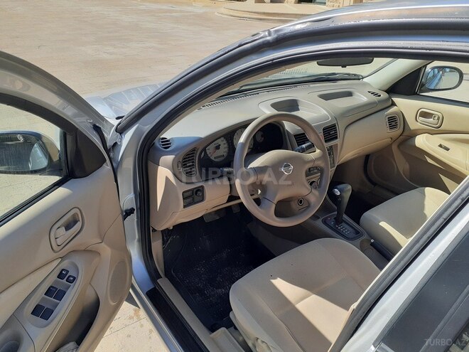 Nissan Sunny 2010, 222,000 km - 1.3 л - Bakı
