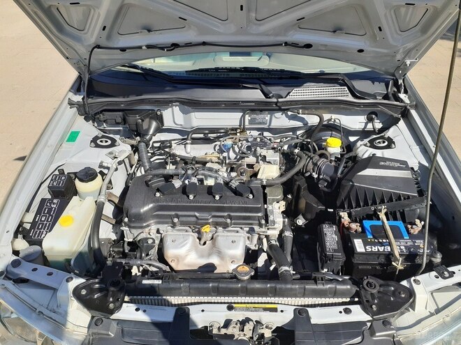 Nissan Sunny 2010, 222,000 km - 1.3 л - Bakı