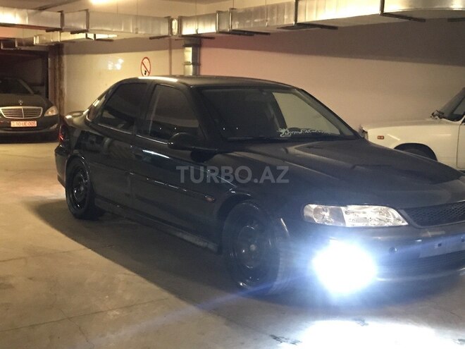 Opel Vectra 2000, 250,000 km - 1.8 l - Bakı