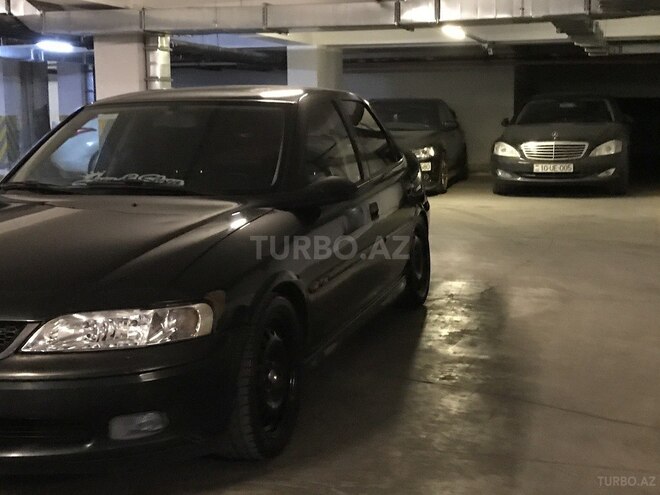 Opel Vectra 2000, 250,000 km - 1.8 l - Bakı
