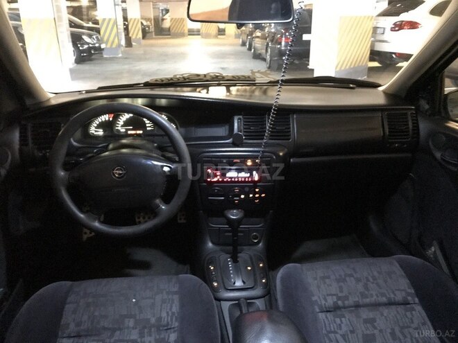 Opel Vectra 2000, 250,000 km - 1.8 l - Bakı