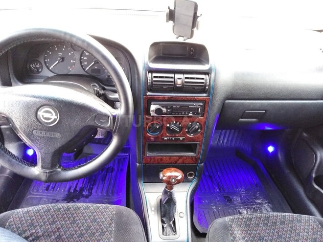 Opel Astra 1998, 300,000 km - 1.6 l - Bakı