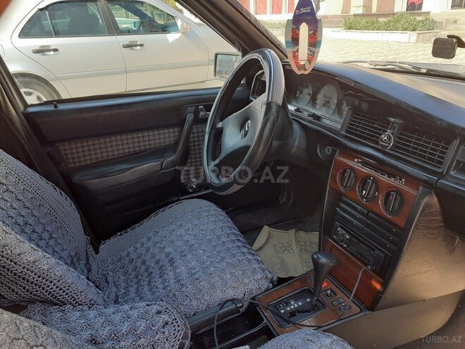 Mercedes 190 1991, 2,222,222 km - 0.2 l - Mingəçevir