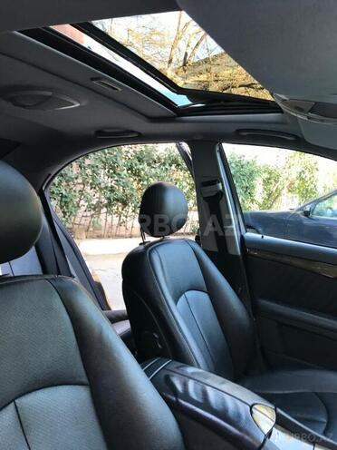 Mercedes E 240 2003, 288,000 km - 2.4 l - Bakı