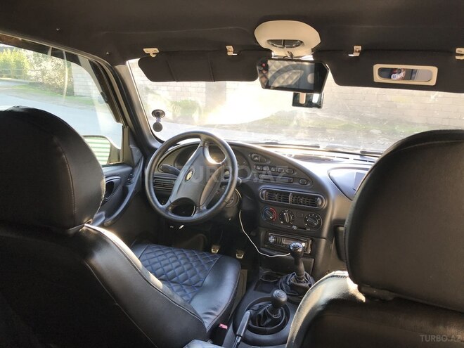 Chevrolet Niva 2004, 185,000 km - 1.7 l - Astara