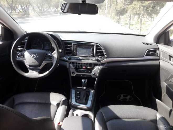 Hyundai Elantra 2016, 72,000 km - 1.6 l - Bakı