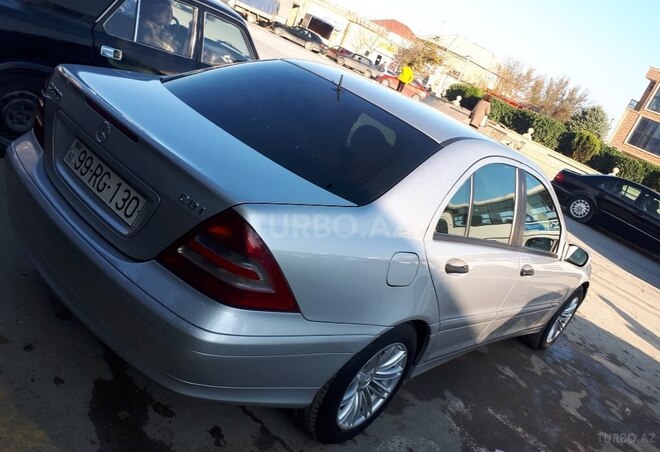 Mercedes C 220 2005, 397,000 km - 2.2 l - Bakı