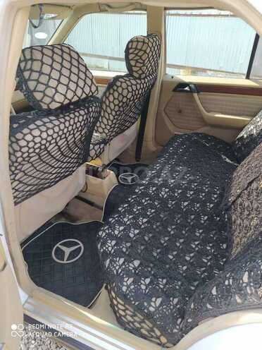 Mercedes E 200 1985, 430,526 km - 2.0 l - Goranboy