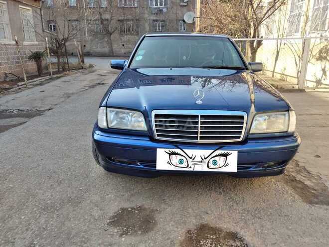 Mercedes C 180 2000, 1,999 km - 0.2 l - Gəncə