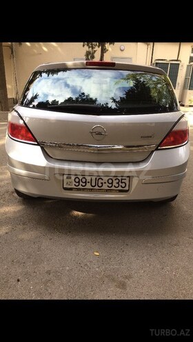 Opel Astra 2005, 145,000 km - 1.4 l - Bakı