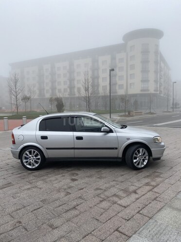 Opel Astra 1998, 260,000 km - 2.0 l - Bakı
