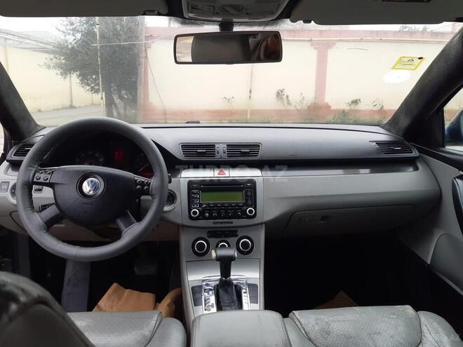 Volkswagen Passat 2005, 204,097 km - 2.0 l - Bakı