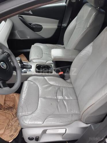 Volkswagen Passat 2005, 204,097 km - 2.0 l - Bakı