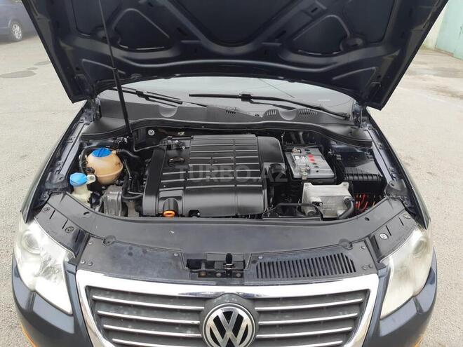 Volkswagen Passat 2005, 204,097 km - 2.0 l - Bakı