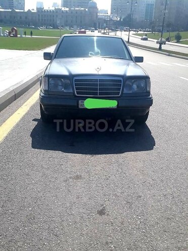 Mercedes E 220 1994, 358,000 km - 2.2 л - Bakı