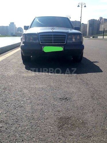 Mercedes E 220 1994, 358,000 km - 2.2 л - Bakı