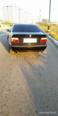 BMW 318 1992, 250,000 km - 1.8 l - Bakı