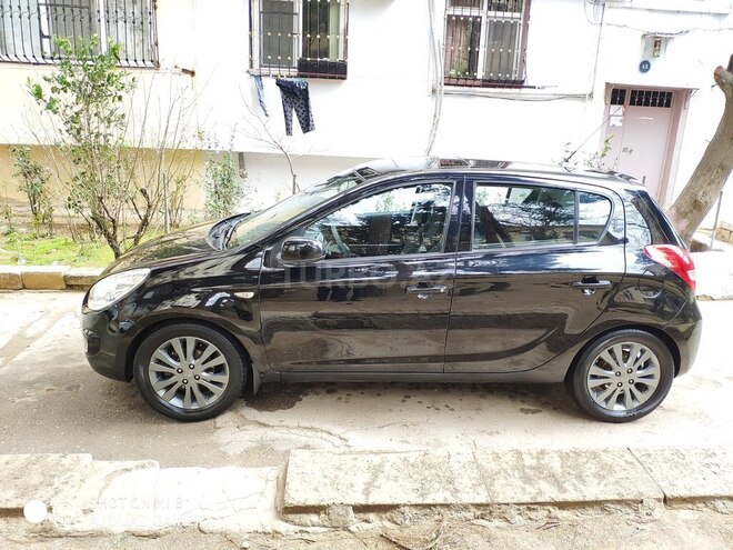 Hyundai i20 2009, 155,000 km - 1.6 l - Bakı