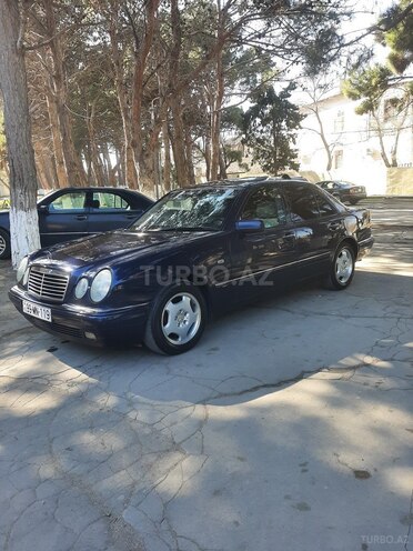 Mercedes E 240 1998, 247,000 km - 2.4 l - Bakı